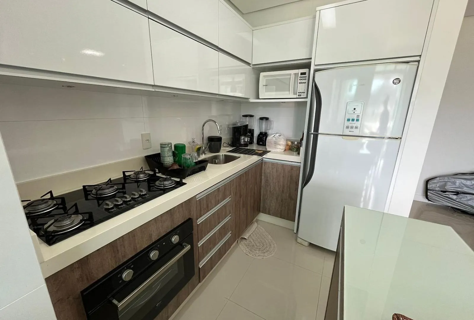 Cod 125 - Apartamento Amplo, A 100 Metros Do Mar Governador Celso Ramos 0*,  Βραζιλία