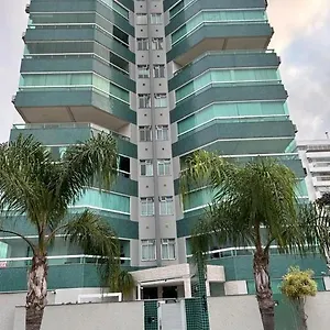 Apartamento Madrid, Governador Celso Ramos